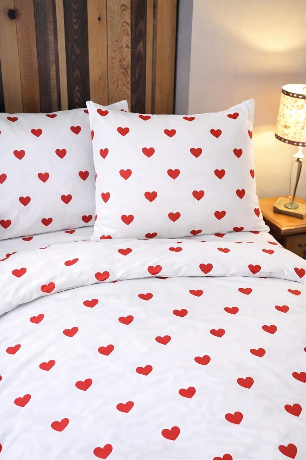Romantik Kalp Desenli Nevresim Seti–Sevgililer Günü - Günlük - Hediyelik (Kırmızı-Kalpli, Çift Kişilik)