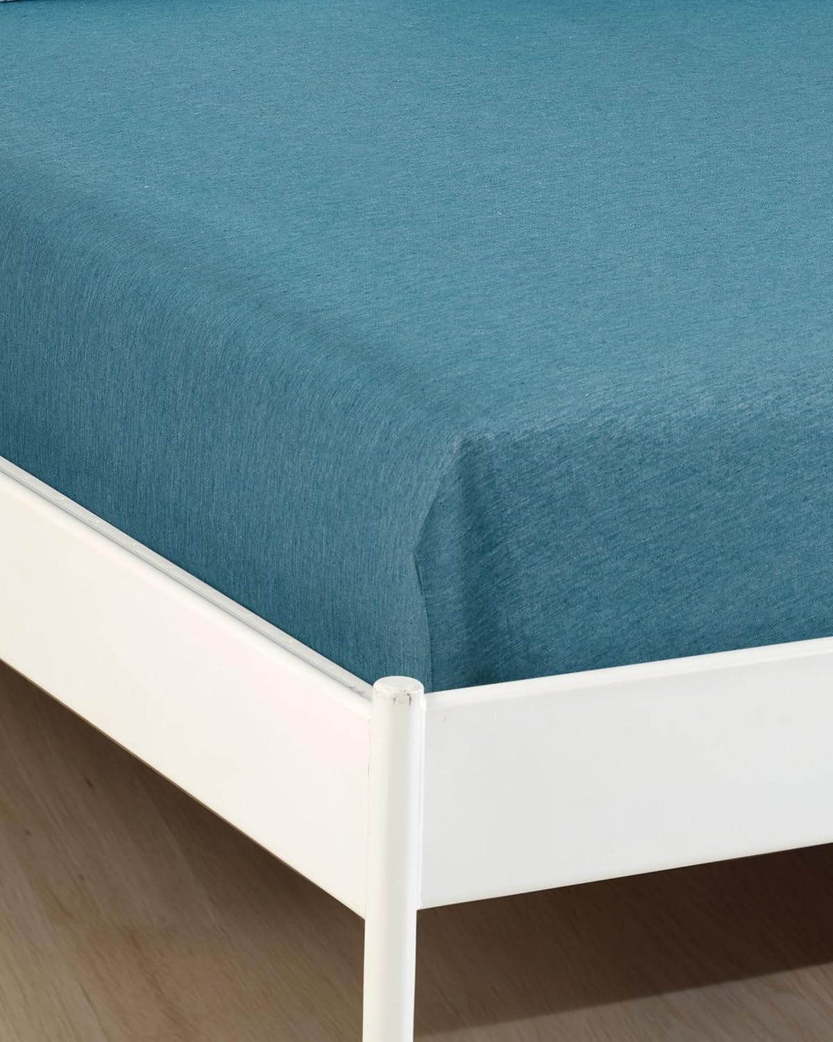 Lastikli Çarşaf Seti Çift Kişilik 160x200 cm – Tek Kişilik 100x200 cm Seçenekli – Yumuşak Dokulu Çarşaf + Yastık Kılıfları – Günlük Kullanıma Uygun (Mor, Çift Kişilik)